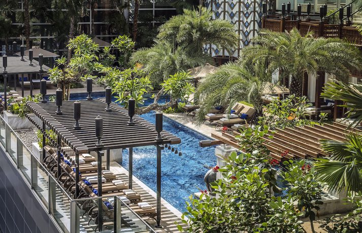 Imagen de la piscina del Hotel Four Seasons Jakarta. Foto 15