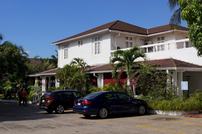 Imagen general del Hotel Four Seasons, Kingston. Foto 1