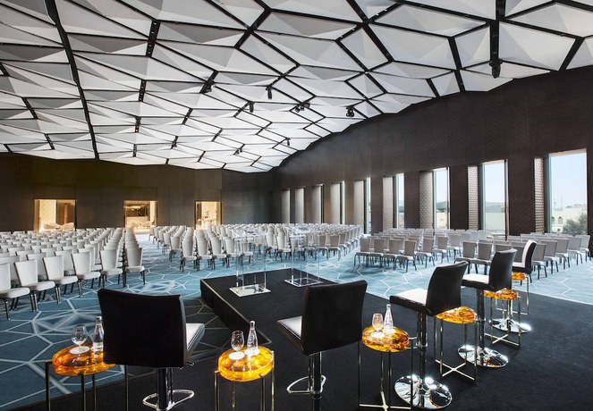 Imagen de los interiores del Hotel Four Seasons Kuwait At Burj Alshaya. Foto 20