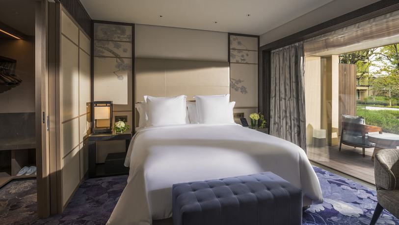 Imagen de la habitación del Hotel Four Seasons Kyoto. Foto 5