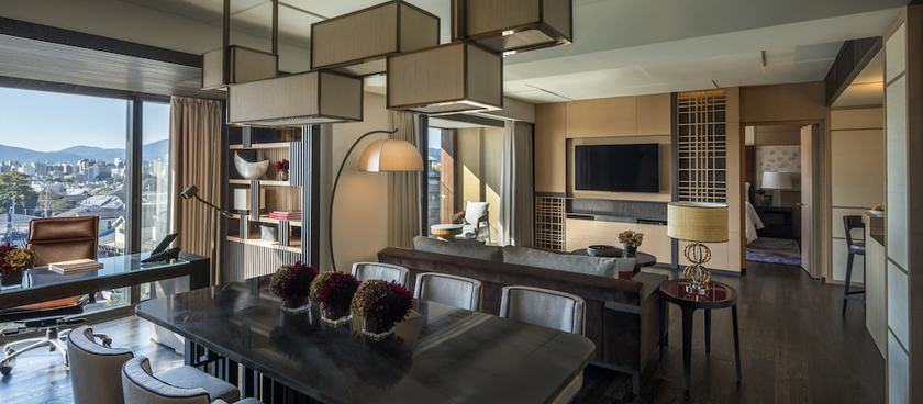 Imagen de la habitación del Hotel Four Seasons Kyoto. Foto 17