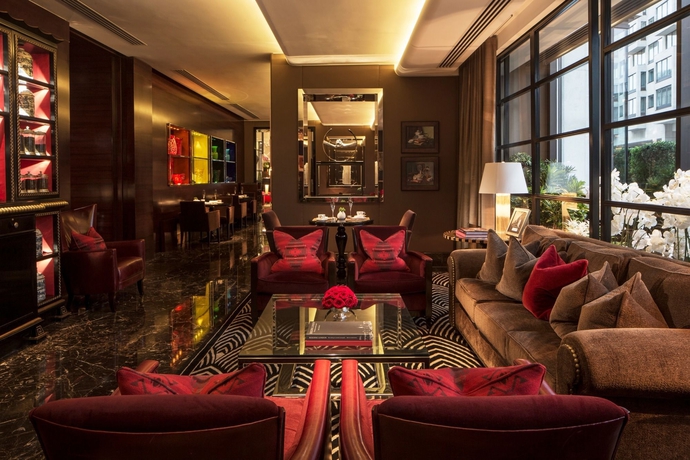 Imagen del bar/restaurante del Hotel Four Seasons London At Park Lane. Foto 4