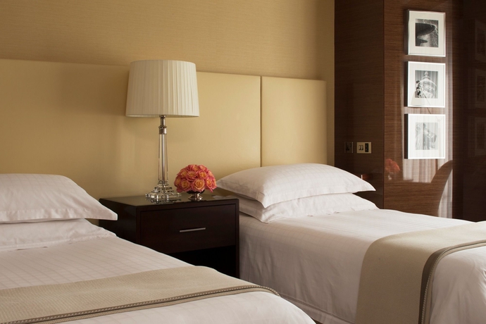 Imagen de la habitación del Hotel Four Seasons London At Park Lane. Foto 11