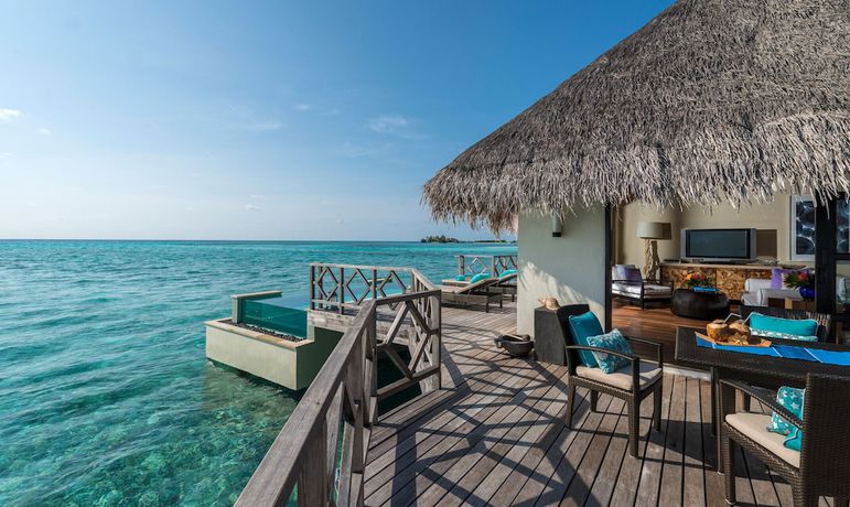 Imagen de la habitación del Hotel Four Seasons Maldives At Kuda Huraa. Foto 19