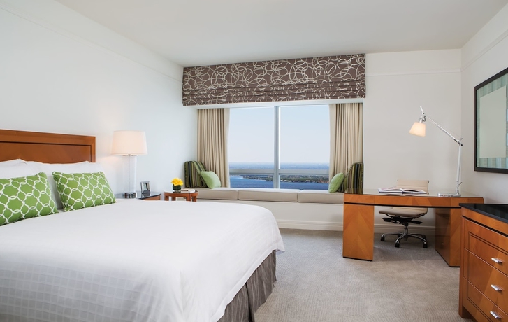 Imagen de la habitación del Hotel Four Seasons Miami. Foto 5