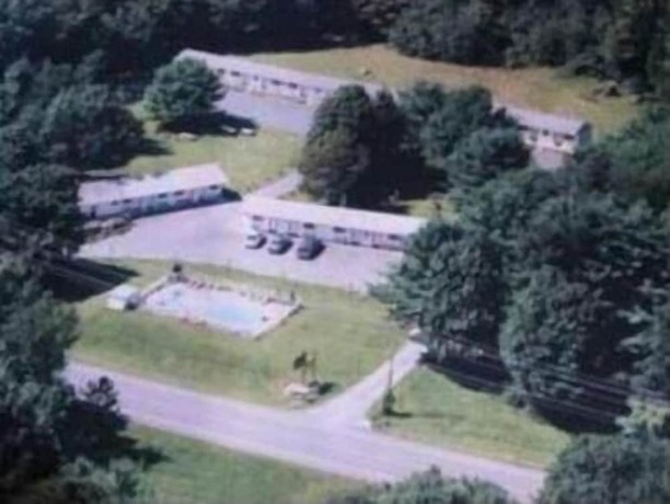 Imagen general del Hotel Four Seasons Motel. Foto 5