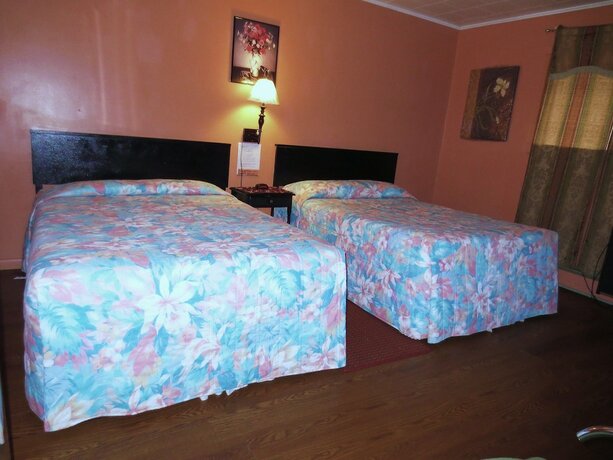 Imagen general del Hotel Four Seasons Motel. Foto 12