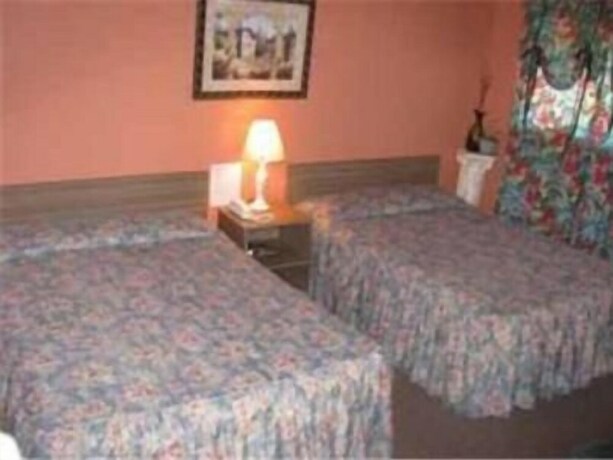 Imagen general del Hotel Four Seasons Motel. Foto 18