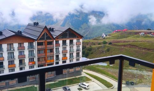 Imagen de los exteriores del Hotel Four Seasons - New Gudauri. Foto 16