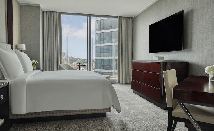 Imagen de la habitación del Hotel Four Seasons One Dalton Street, Boston. Foto 2