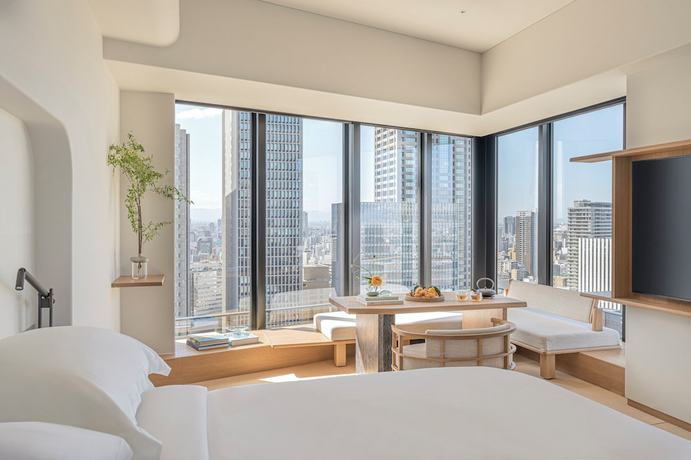 Imagen de la habitación del Hotel Four Seasons Osaka. Foto 4