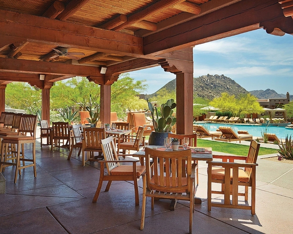 Imagen del bar/restaurante del Hotel Four Seasons Resort Scottsdale At Troon North. Foto 4