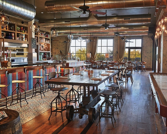 Imagen del bar/restaurante del Hotel Four Seasons Resort Scottsdale At Troon North. Foto 5