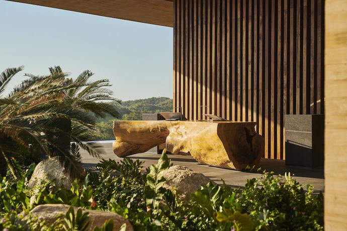 Imagen de los exteriores del Hotel Four Seasons Resort Tamarindo. Foto 18