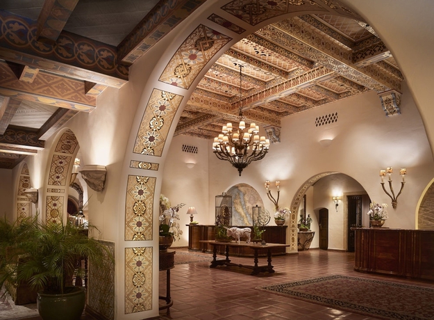 Imagen de los interiores del Hotel Four Seasons Resort The Biltmore Santa Barbara. Foto 18
