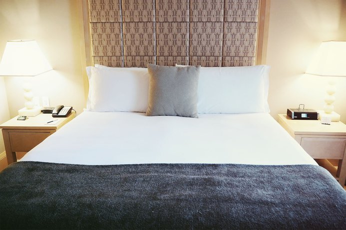 Imagen de la habitación del Hotel Four Seasons Resort and Residences Whistler. Foto 4