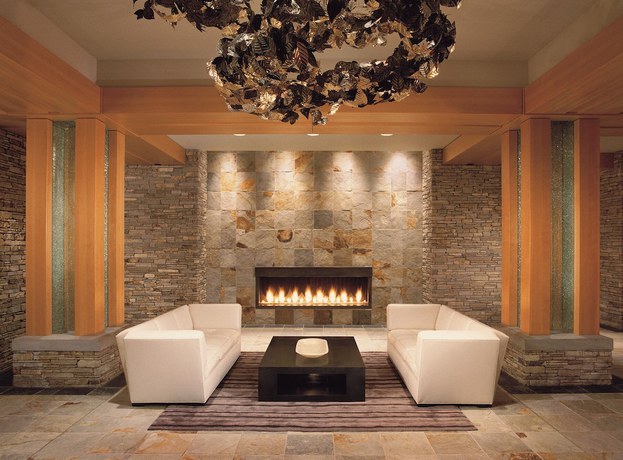 Imagen de los interiores del Hotel Four Seasons Resort and Residences Whistler. Foto 18