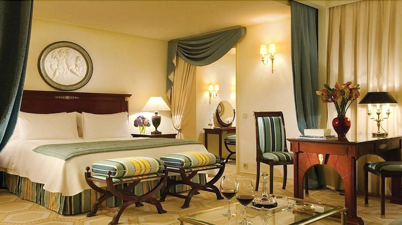 Imagen de la habitación del Hotel Four Seasons Ritz Lisbon. Foto 9