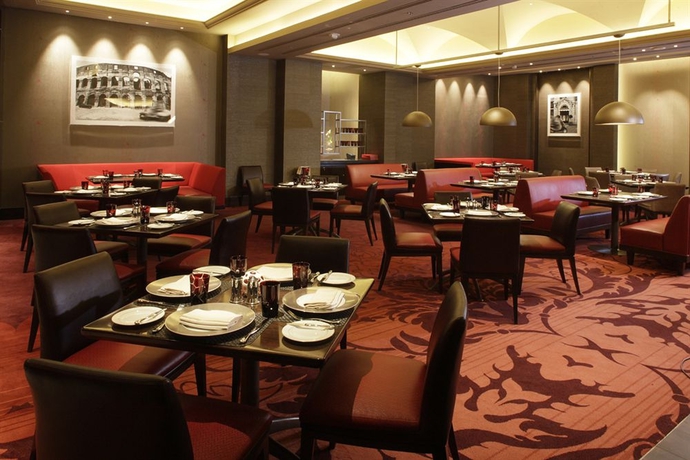 Imagen del bar/restaurante del Hotel Four Seasons Riyadh. Foto 9