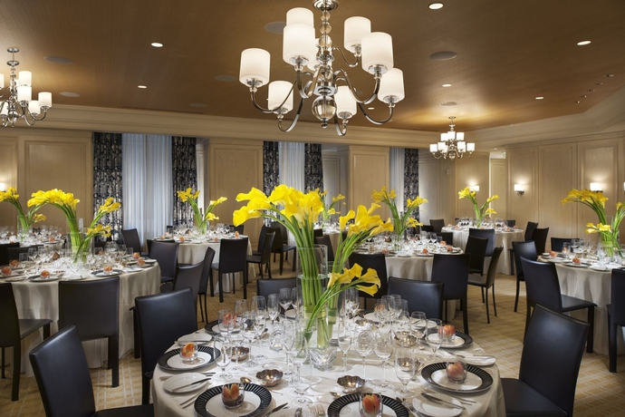 Imagen del bar/restaurante del Hotel Four Seasons San Francisco At Embarcadero. Foto 2