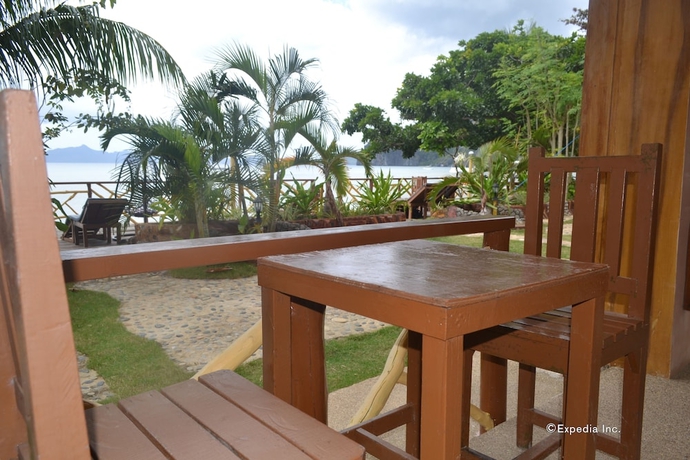 Imagen de la habitación del Hotel Four Seasons Seaview. Foto 12