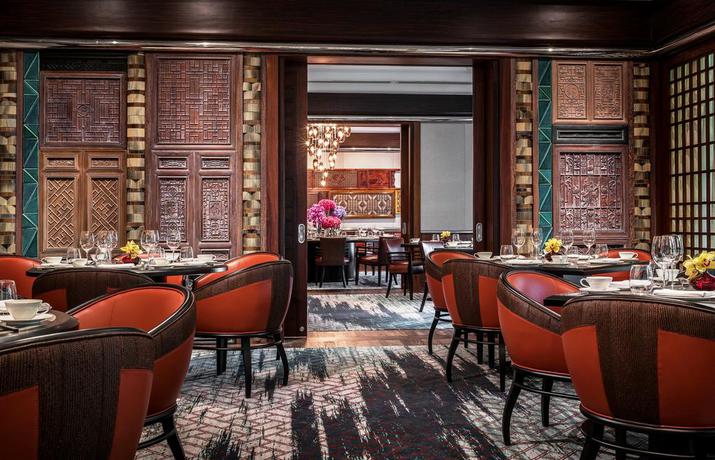 Imagen del bar/restaurante del Hotel Four Seasons Singapore. Foto 2