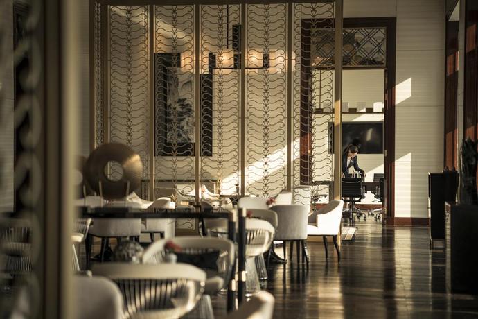 Imagen del bar/restaurante del Hotel Four Seasons Tianjin. Foto 4