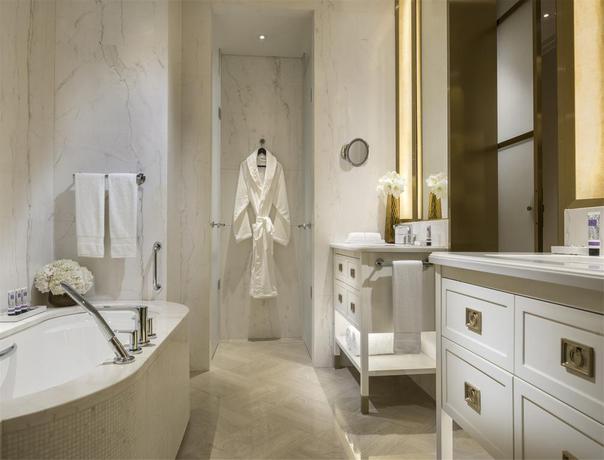 Imagen de la habitación del Hotel Four Seasons Tianjin. Foto 8