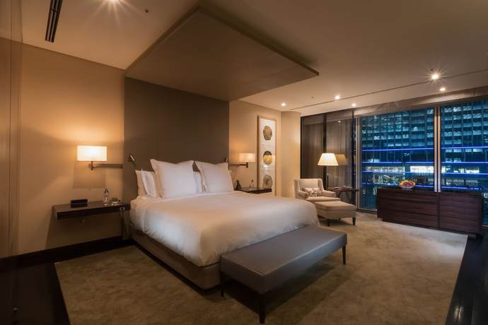 Imagen de la habitación del Hotel Four Seasons Tokyo At Marunouchi. Foto 17