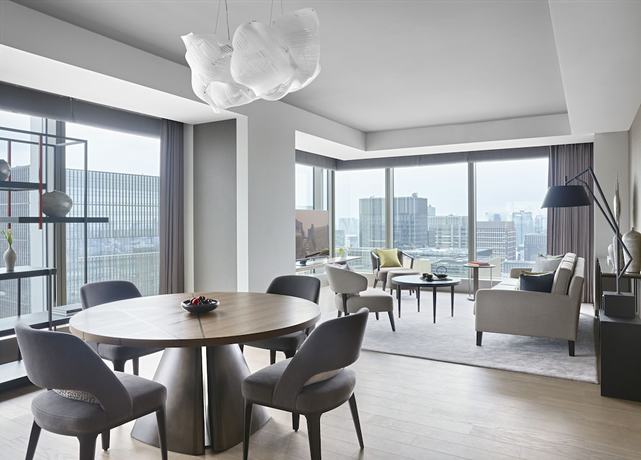 Imagen de la habitación del Hotel Four Seasons Tokyo At Otemachi. Foto 11