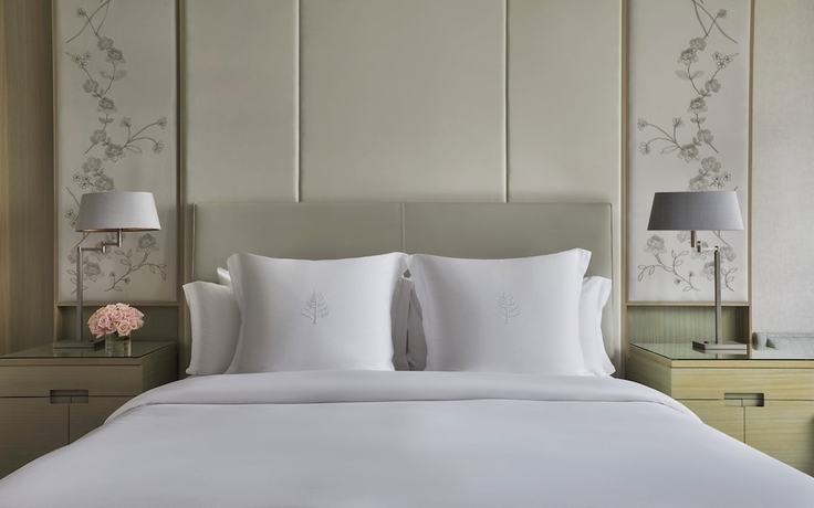 Imagen de la habitación del Hotel Four Seasons Toronto. Foto 5