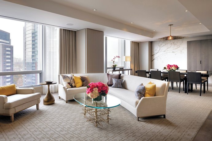 Imagen de la habitación del Hotel Four Seasons Toronto. Foto 16