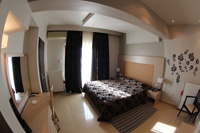 Imagen de la habitación del Hotel Four Seasons, Trilofo. Foto 13