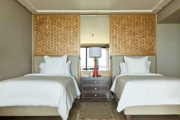 Imagen de la habitación del Hotel Four Seasons Tunis. Foto 17