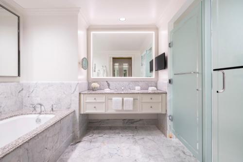 Imagen de la habitación del Hotel Four Seasons Westlake Village. Foto 12