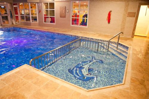 Imagen general del Hotel Four Seasons & Leisure Club. Foto 1