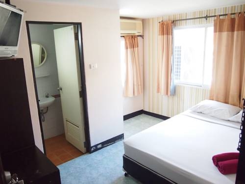 Imagen general del Hotel Four Sons Place. Foto 3