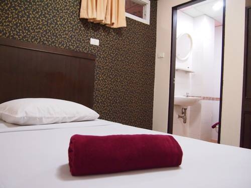 Imagen general del Hotel Four Sons Place. Foto 8