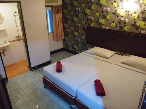 Imagen general del Hotel Four Sons Place. Foto 14