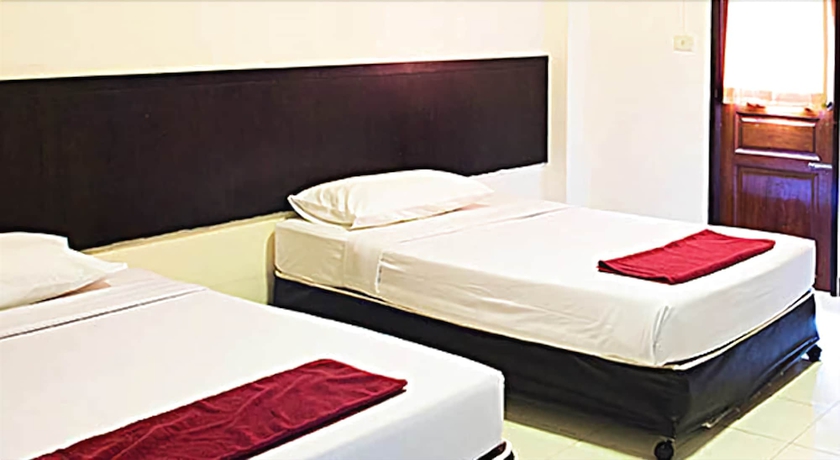 Imagen de la habitación del Hotel Four Sons Village. Foto 5