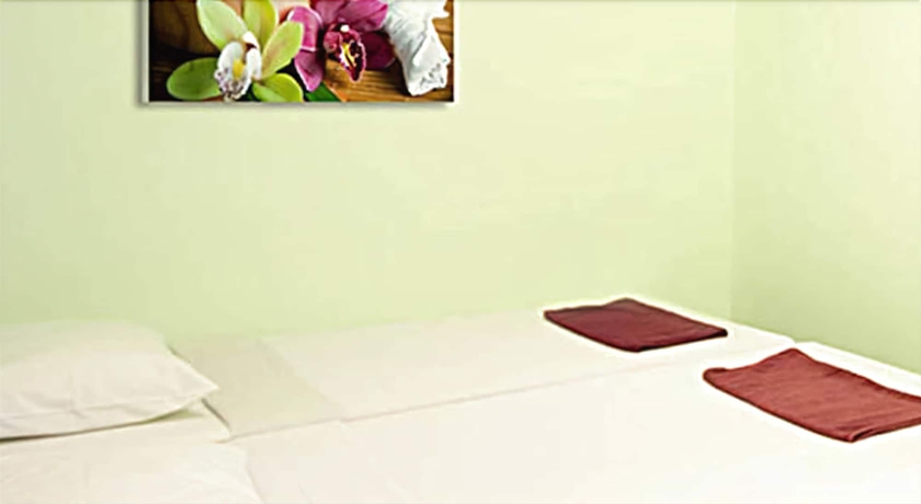 Imagen de la habitación del Hotel Four Sons Village. Foto 17