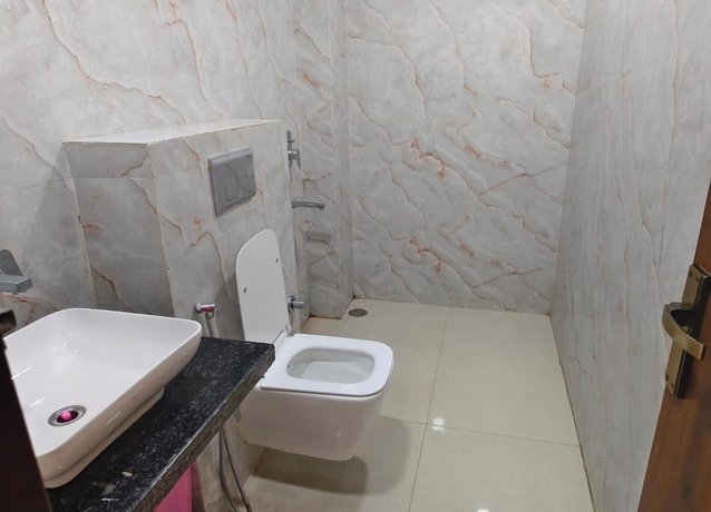 Imagen de la habitación del Hotel Four Star, Agra. Foto 11