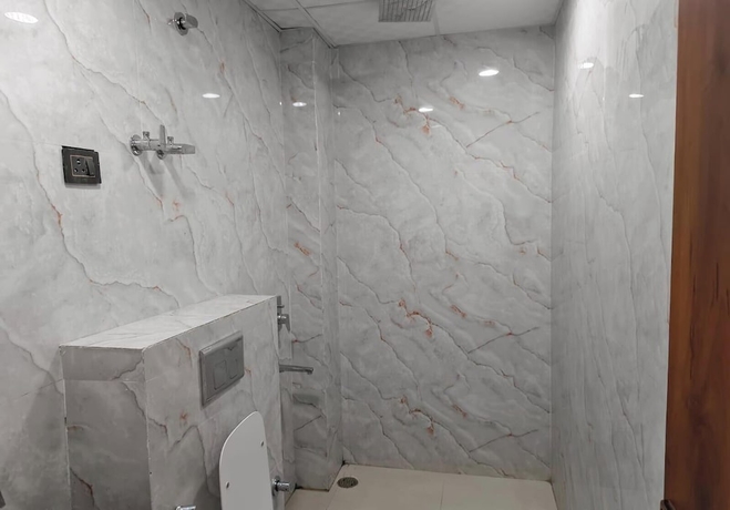 Imagen de la habitación del Hotel Four Star, Agra. Foto 12