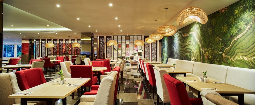 Imagen del bar/restaurante del Hotel Four Star By Trans - Chse Certified. Foto 3