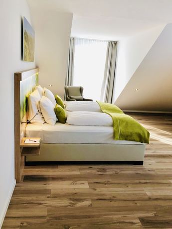 Imagen de la habitación del Hotel Four Stars by City. Foto 2