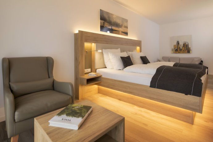 Imagen de la habitación del Hotel Four Stars by City. Foto 5