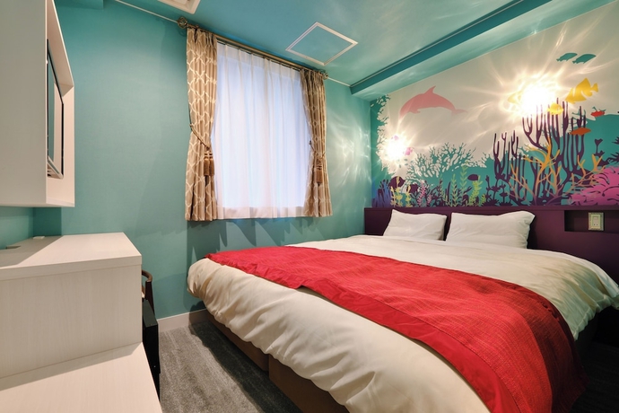 Imagen de la habitación del Hotel Four Stories Maihama Tokyo Bay. Foto 4