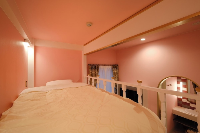Imagen de la habitación del Hotel Four Stories Maihama Tokyo Bay. Foto 14