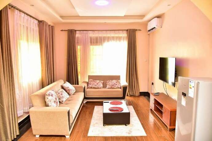 Imagen de la habitación del Hotel Four Vins and Apartments. Foto 15