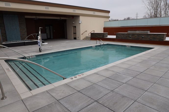 Imagen de la piscina del Hotel Four Winds Casino South Bend. Foto 19